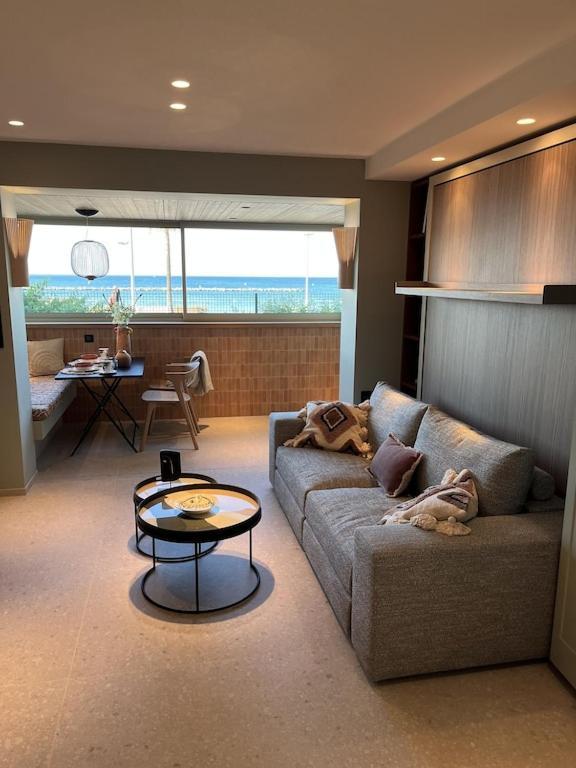 Apartment Luxurious On The *