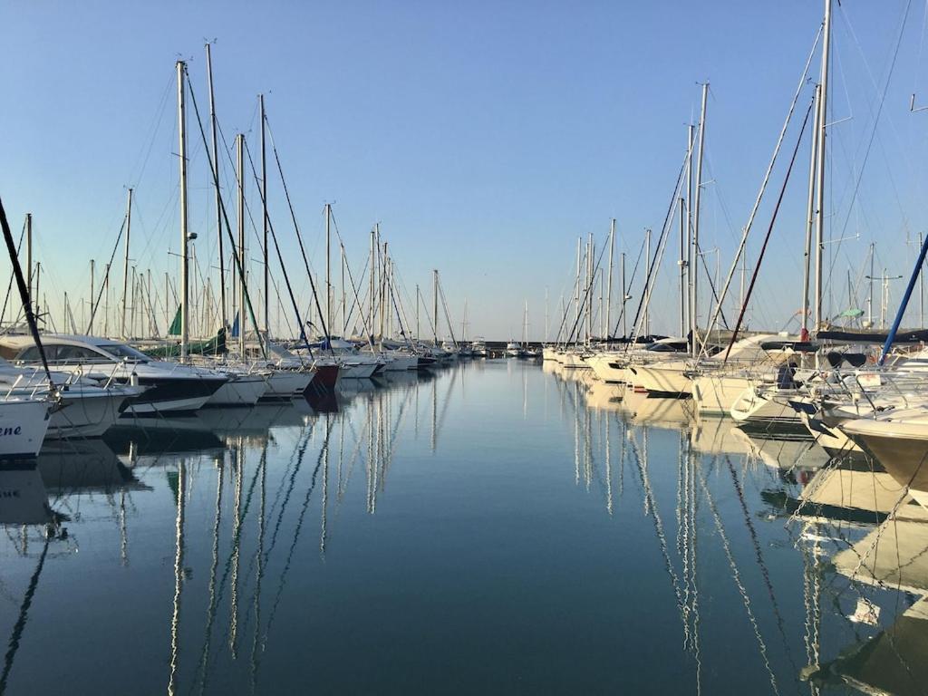 Luxurious On The * Saint-Laurent-du-Var